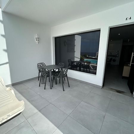 Stunning 2 Bedroom Seafront Apartment Puerto del Carmen  Bagian luar foto